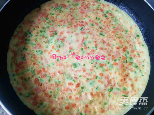 胡萝卜鸡蛋饼#2至3岁宝宝食谱#的做法