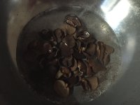 小炒木耳的做法步骤4
