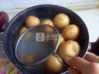香菇烧油面筋的做法步骤：2