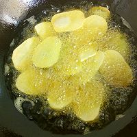 土豆片夹猪肉毛豆的做法图解4