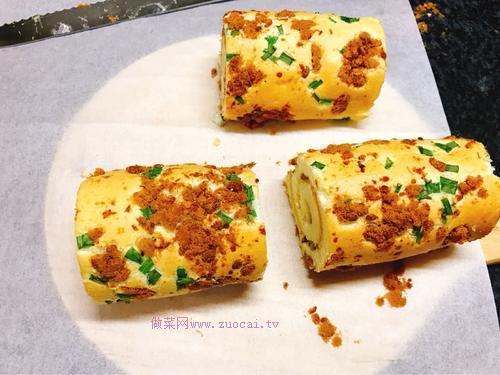 香葱肉松蛋糕卷的做法