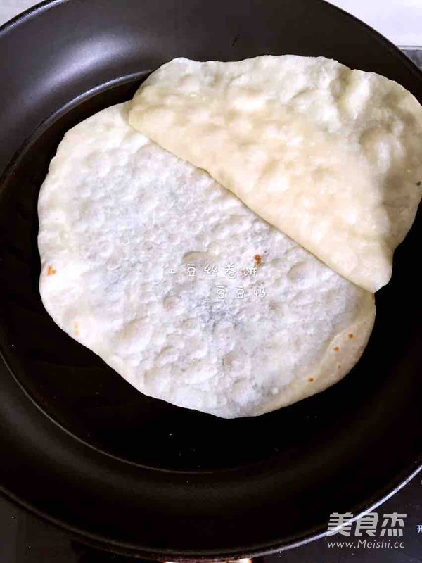 土豆丝卷饼的做法