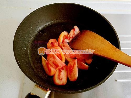 西红柿煎蛋面的做法