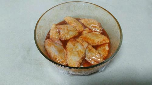 光波炉烤鸡翅的做法