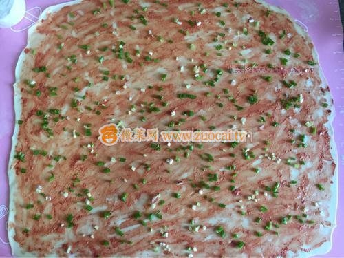 玫瑰腐乳葱花烫面饼的做法