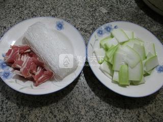 咸肉长瓜煮粉丝 的做法步骤：1