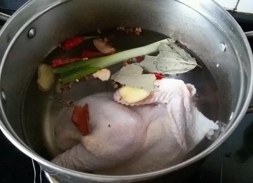 三黄鸡的做法