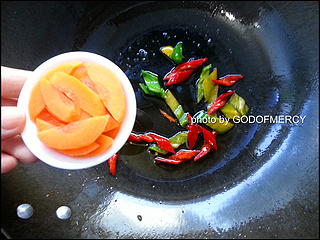 舌尖上的高考:舒缓压力白菜炒肉片