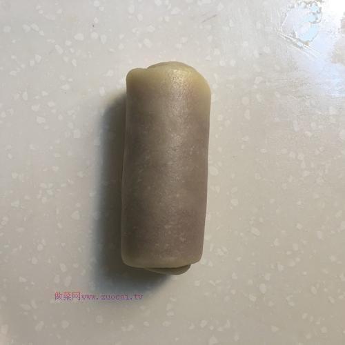 紫薯蛋黄酥的做法