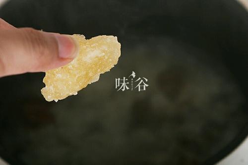 银耳雪梨的做法