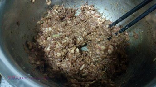 猪肉韭菜馅饼的做法