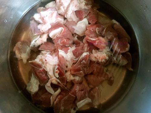 西红柿牛肉面的做法