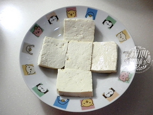 豆腐蒸黑椒排骨的做法步骤2