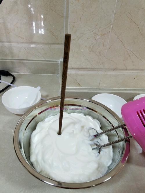 纸杯戚风蛋糕的做法