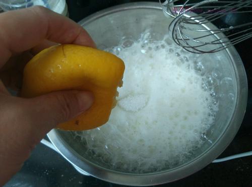 电饭煲版可可戚风蛋糕的做法