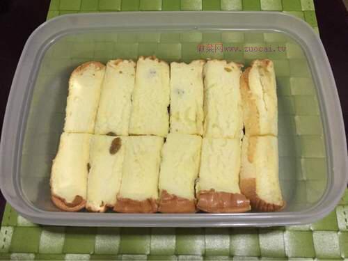 白葡萄果干淡奶油三文蛋糕便当的做法