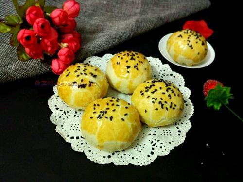 蛋黄酥的做法