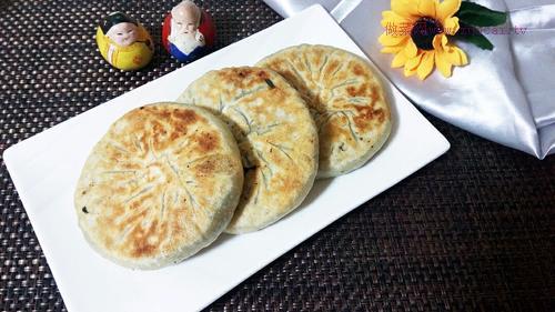 猪肉韭菜馅饼的做法