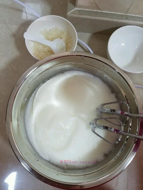 纸杯戚风蛋糕的做法
