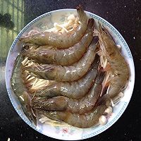 蒜蓉粉丝蒸大虾的做法图解4