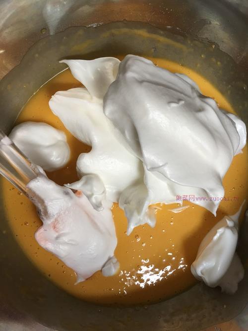 八寸戚风蛋糕的做法