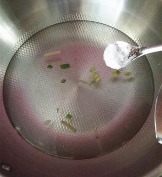 嘎嘎多牦牛肉酱豇豆的做法步骤：5