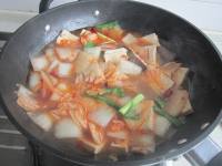 白菜炖黑白豆腐的做法步骤10