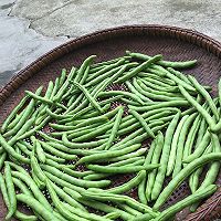 家乡味的腌制四季豆的做法图解2