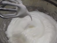 淡奶油巧克力戚风的做法步骤5