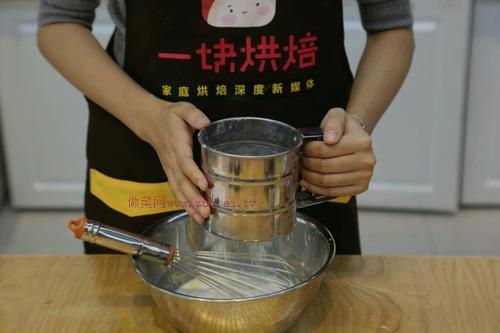 北海道戚风蛋糕的做法