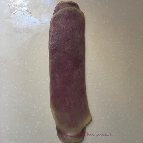 紫薯蛋黄酥的做法