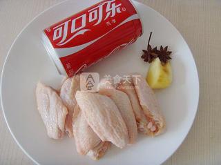 可乐鸡翅的做法步骤：1