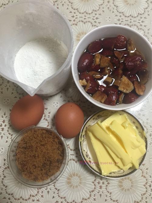 红糖枣泥磅蛋糕的做法