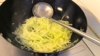 蒜香麻辣莴笋丝的做法步骤11