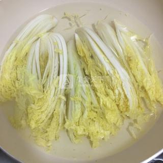 蒜蓉粉丝蒸娃娃菜的做法步骤：4