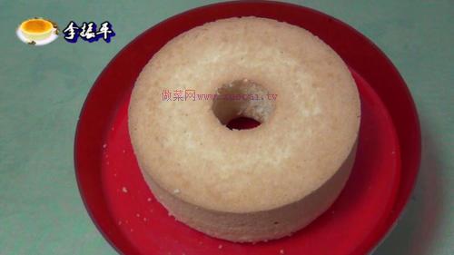 中空戚风蛋糕8寸的做法