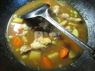 咖喱什锦鸡翅根 的做法步骤：9
