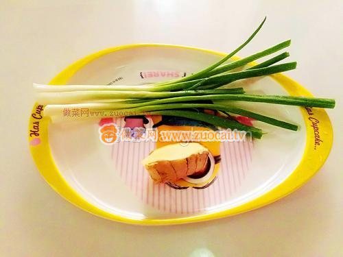 鲫鱼豆腐海鲜菇汤的做法