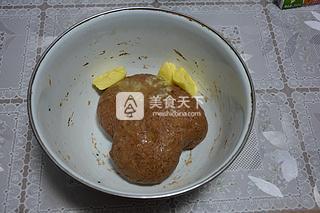 核桃麻糍夹心软欧的做法步骤：4
