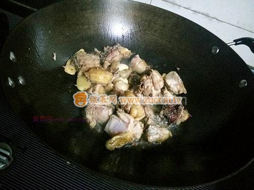 野生山药炖鸡汤的做法