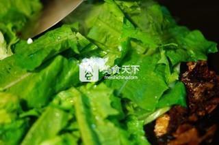 豆豉鲮鱼油麦菜的做法步骤：4