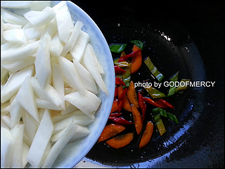 舌尖上的高考:舒缓压力白菜炒肉片