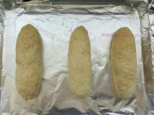 粗粮麦麸主食面包的做法