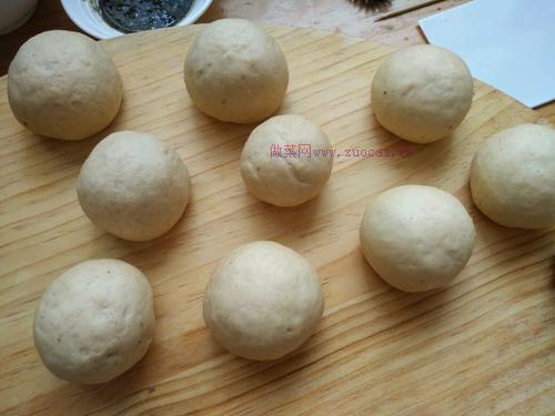 全麦小面包（豆沙馅）的做法