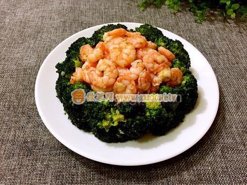西兰花炒虾仁的做法